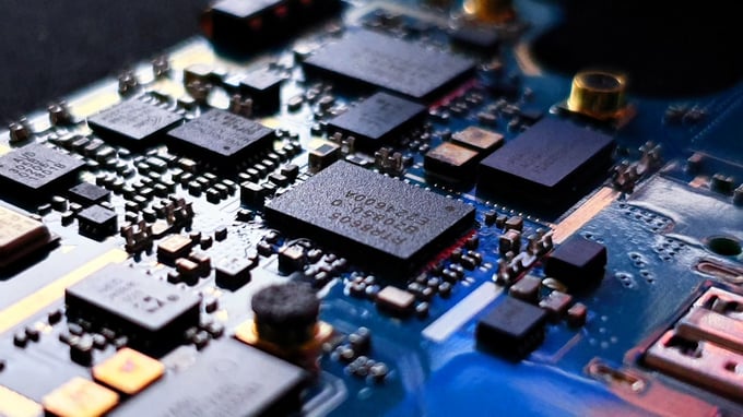 Elektronik Endüstrisinde Altının Tercih Edilme Sebepleri ve Avantajları